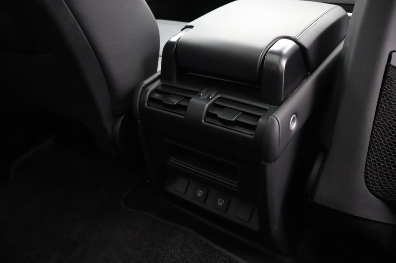2025 (74) LAND ROVER DEFENDER 3.0 D350 X-Dynamic HSE 90 3dr Auto 5761348