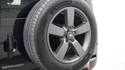 2025 (74) LAND ROVER DEFENDER 3.0 D350 X-Dynamic HSE 90 3dr Auto 5761391