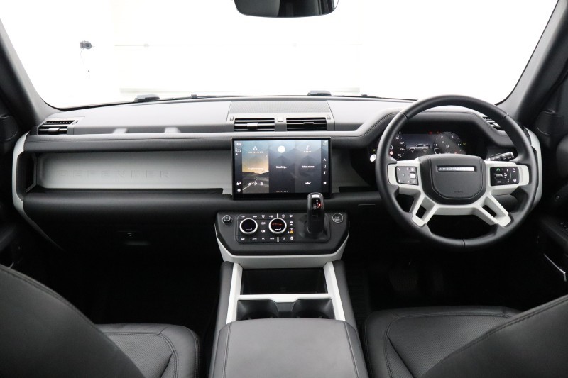 2025 (74) LAND ROVER DEFENDER 3.0 D350 X-Dynamic HSE 90 3dr Auto 5761345