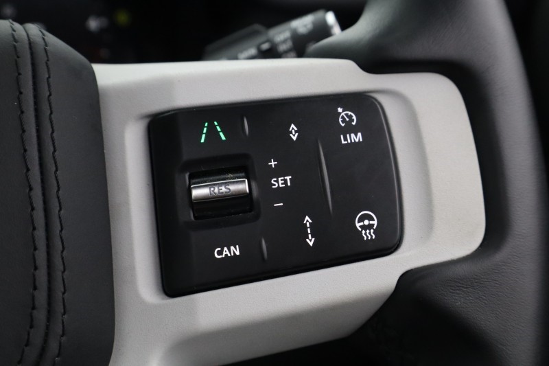 2025 (74) LAND ROVER DEFENDER 3.0 D350 X-Dynamic HSE 90 3dr Auto 5761363