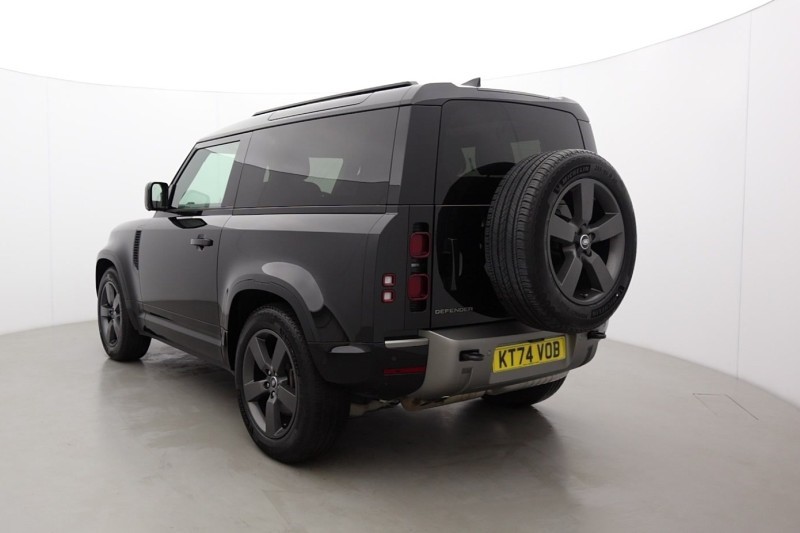 2025 (74) LAND ROVER DEFENDER 3.0 D350 X-Dynamic HSE 90 3dr Auto 5761337