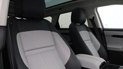 2024 (74) LAND ROVER RANGE ROVER EVOQUE 2.0 D200 Dynamic SE 5dr Auto 5800435
