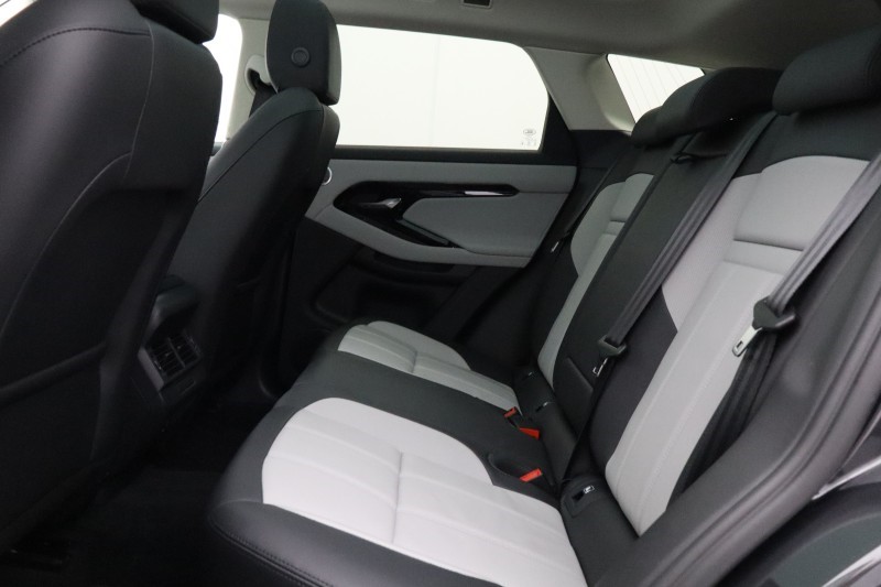2024 (74) LAND ROVER RANGE ROVER EVOQUE 2.0 D200 Dynamic SE 5dr Auto 5800421
