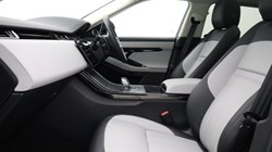 2024 (74) LAND ROVER RANGE ROVER EVOQUE 2.0 D200 Dynamic SE 5dr Auto 5800420