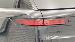 2025 (74) LAND ROVER RANGE ROVER SPORT 3.0 D300 Dynamic SE 5dr Auto 5750456