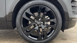 2024 (24) LAND ROVER RANGE ROVER EVOQUE 2.0 D200 Dynamic HSE 5dr Auto 5750425