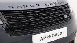 2024 (24) LAND ROVER RANGE ROVER VELAR 2.0 D200 MHEV Dynamic HSE 5dr Auto 5771273