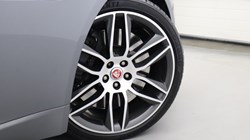 2021 (21) JAGUAR F-TYPE 5.0 P450 Supercharged V8 R-Dynamic 2dr Auto AWD 5807371