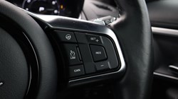 2021 (21) JAGUAR F-TYPE 5.0 P450 Supercharged V8 R-Dynamic 2dr Auto AWD 5807378