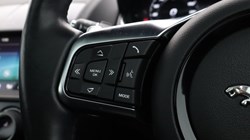 2021 (21) JAGUAR F-TYPE 5.0 P450 Supercharged V8 R-Dynamic 2dr Auto AWD 5807377
