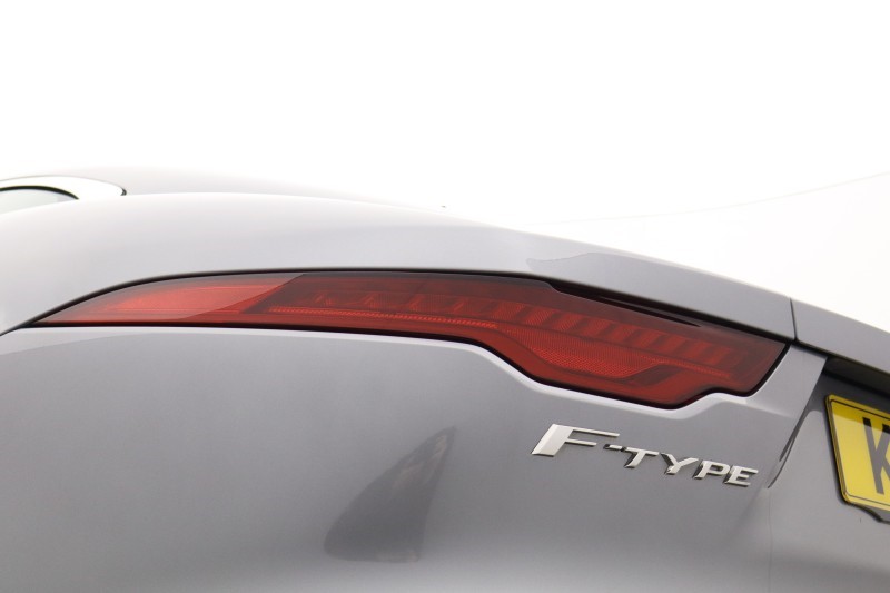 2021 (21) JAGUAR F-TYPE 5.0 P450 Supercharged V8 R-Dynamic 2dr Auto AWD 5807357