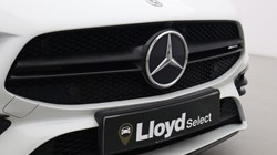 2021 (71) MERCEDES-BENZ CLA 35 4Matic 4dr Tip Auto 5754698