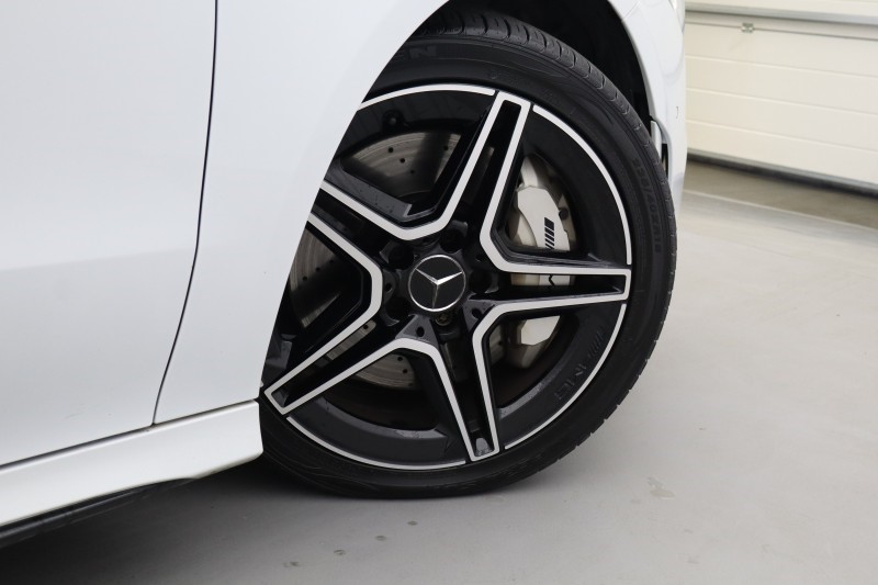 2021 (71) MERCEDES-BENZ CLA 35 4Matic 4dr Tip Auto 5754717