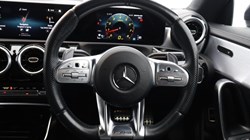 2021 (71) MERCEDES-BENZ CLA 35 4Matic 4dr Tip Auto 5754725