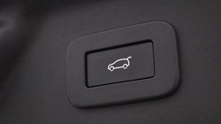 2024 (74) LAND ROVER RANGE ROVER VELAR 2.0 D200 MHEV Dynamic HSE 5dr Auto 5790139