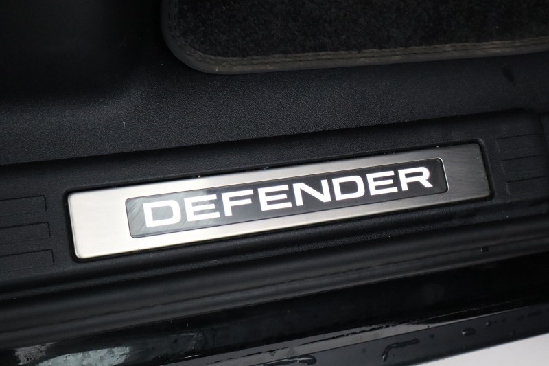 2025 (25) LAND ROVER DEFENDER 3.0 D350 X-Dynamic HSE 130 5dr Auto [8 Seat] 5782197