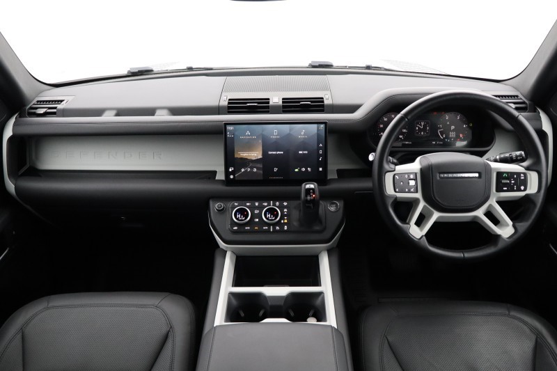 2025 (25) LAND ROVER DEFENDER 3.0 D350 X-Dynamic HSE 130 5dr Auto [8 Seat] 5782214