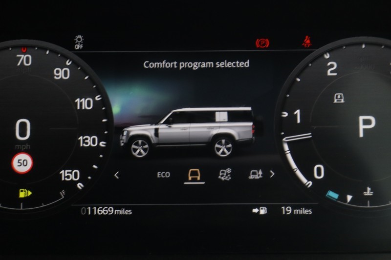 2025 (25) LAND ROVER DEFENDER 3.0 D350 X-Dynamic HSE 130 5dr Auto [8 Seat] 5782232