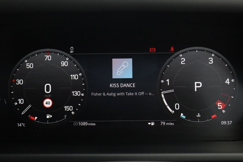 2025 (75) LAND ROVER DEFENDER 3.0 D350 X-Dynamic HSE 90 5dr Auto 5800520
