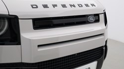 2025 (75) LAND ROVER DEFENDER 3.0 D350 X-Dynamic HSE 90 5dr Auto 5800488