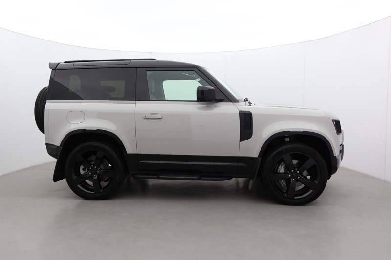 2025 (75) LAND ROVER DEFENDER 3.0 D350 X-Dynamic HSE 90 5dr Auto 5800477