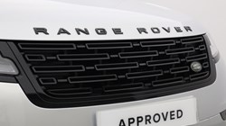 2024 (24) LAND ROVER RANGE ROVER VELAR 2.0 P400e Dynamic HSE 5dr Auto 5793418