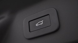 2024 (24) LAND ROVER RANGE ROVER VELAR 2.0 P400e Dynamic HSE 5dr Auto 5793475