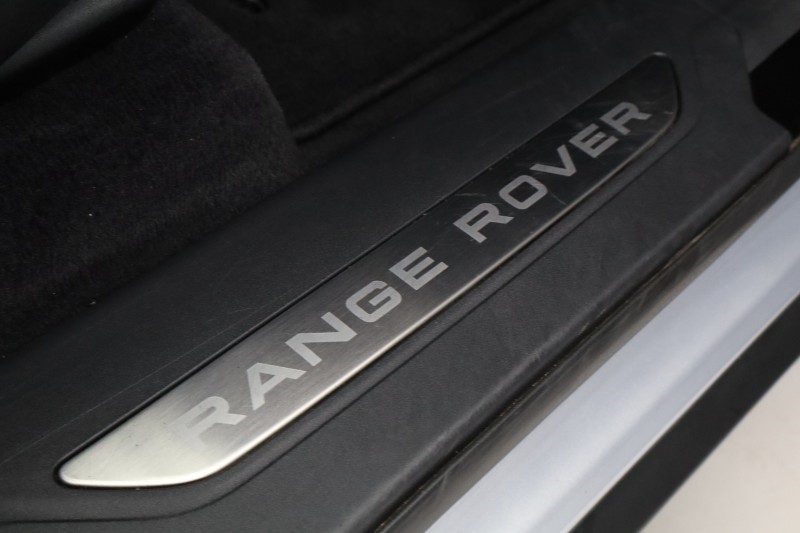 2024 (24) LAND ROVER RANGE ROVER VELAR 2.0 P400e Dynamic HSE 5dr Auto 5793435