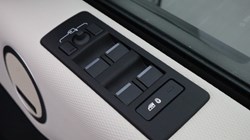 2025 (74) LAND ROVER DISCOVERY 3.0 D350 Dynamic HSE 5dr Auto 5816138