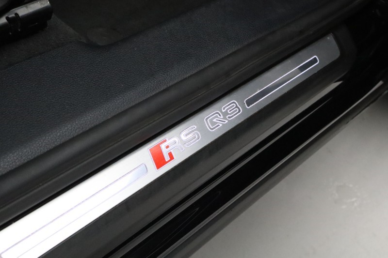 2021 (21) AUDI RS Q3 TFSI Quattro Audi Sport Edition 5dr S Tronic 5821172