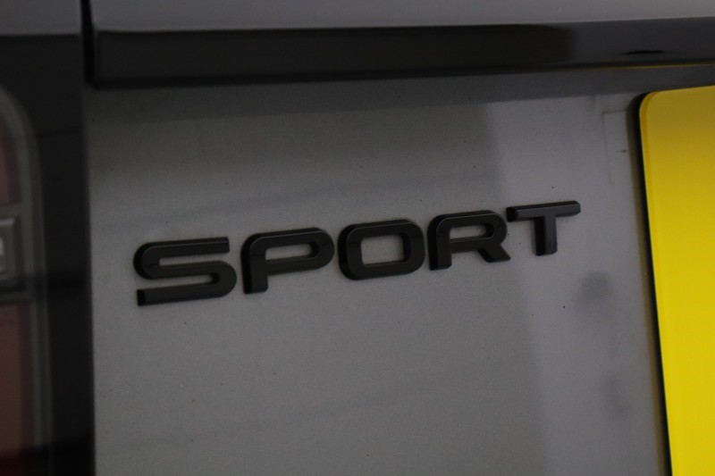 2025 (25) LAND ROVER DISCOVERY SPORT 2.0 D200 Dynamic SE 5dr Auto [5 Seat] 5796028