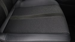 2025 (25) PEUGEOT 308 1.2 Hybrid 136 GT 5dr e-DSC6 5765166