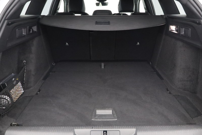 2025 (25) PEUGEOT 308 1.2 Hybrid 136 GT 5dr e-DSC6 5765176