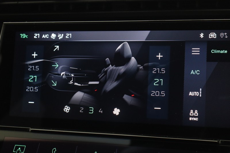 2025 (25) PEUGEOT 308 1.2 Hybrid 136 GT 5dr e-DSC6 5765200