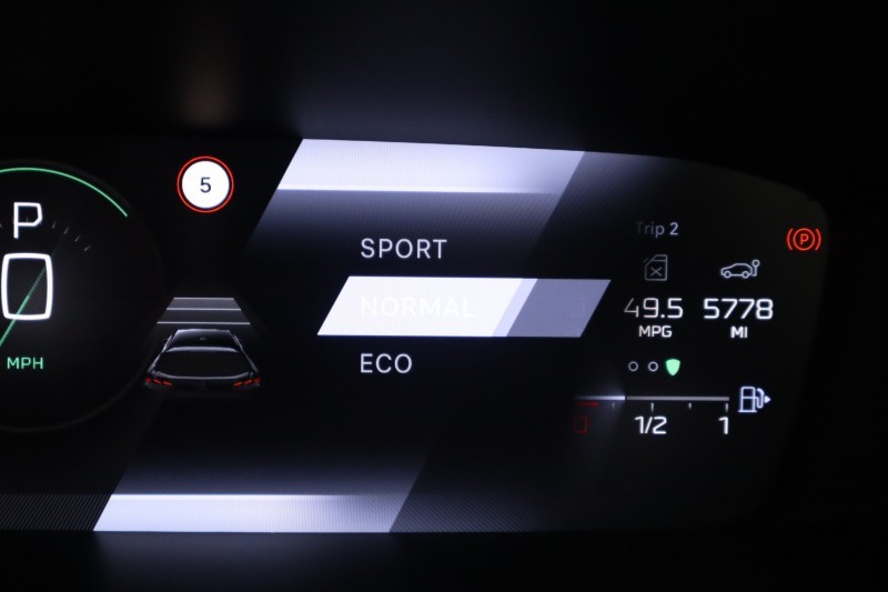 2025 (25) PEUGEOT 308 1.2 Hybrid 136 GT 5dr e-DSC6 5765203