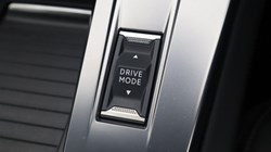 2025 (25) PEUGEOT 308 1.2 Hybrid 136 GT 5dr e-DSC6 5765202