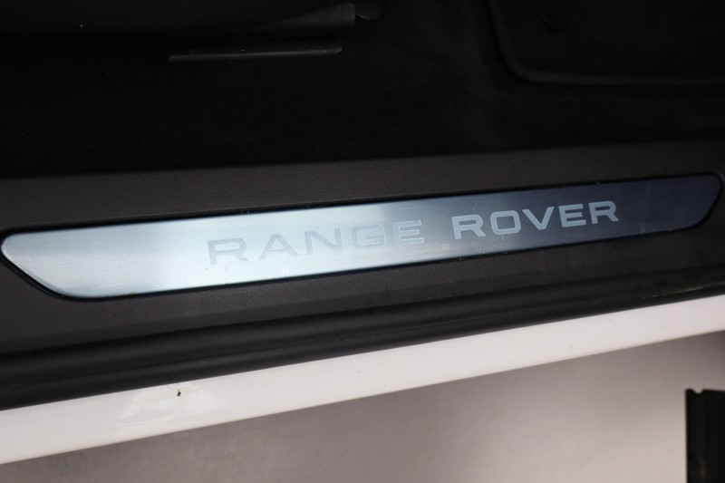 2025 (75) LAND ROVER RANGE ROVER EVOQUE 1.5 P270e Dynamic SE 5dr Auto 5769377