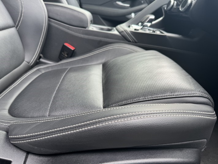 2022 (72) JAGUAR E-PACE 1.5 P300e R-Dynamic SE 5dr Auto 5842784