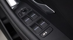 2022 (72) JAGUAR E-PACE 1.5 P300e R-Dynamic SE 5dr Auto 5842116