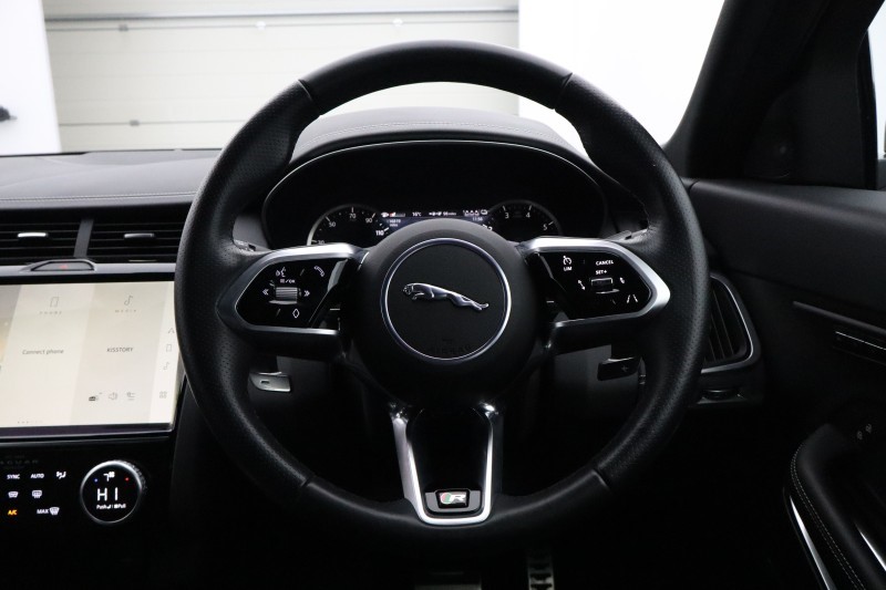 2022 (72) JAGUAR E-PACE 1.5 P300e R-Dynamic SE 5dr Auto 5842114