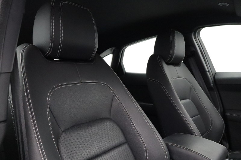 2022 (72) JAGUAR E-PACE 1.5 P300e R-Dynamic SE 5dr Auto 5842121