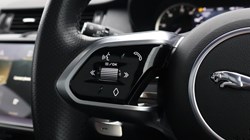 2022 (72) JAGUAR E-PACE 2.0 D200 R-Dynamic Black 5dr Auto 5797831