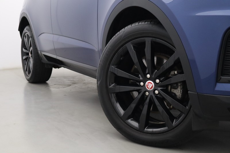 2022 (72) JAGUAR E-PACE 2.0 D200 R-Dynamic Black 5dr Auto 5797821