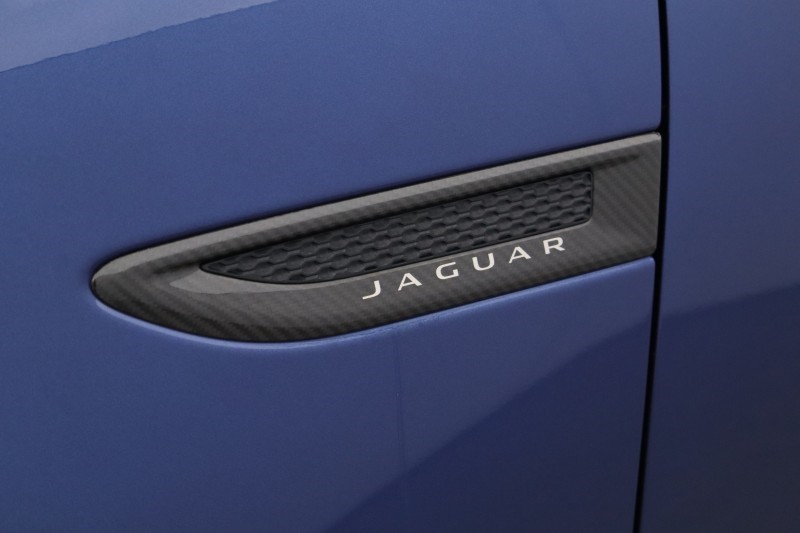 2022 (72) JAGUAR E-PACE 2.0 D200 R-Dynamic Black 5dr Auto 5797800
