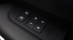 2025 (25) LAND ROVER DISCOVERY 3.0 D350 Metropolitan Edition 5dr Auto 5805520
