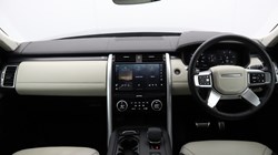 2025 (25) LAND ROVER DISCOVERY 3.0 D350 Metropolitan Edition 5dr Auto 5805540