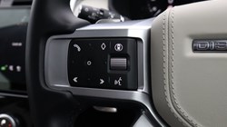 2025 (25) LAND ROVER DISCOVERY 3.0 D350 Metropolitan Edition 5dr Auto 5805546