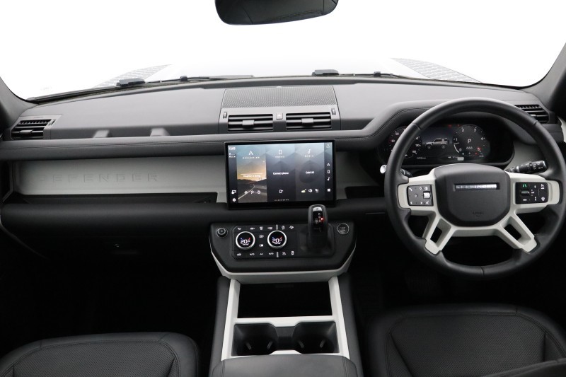 2024 (74) LAND ROVER DEFENDER 3.0 D250 X-Dynamic SE 90 3dr Auto 5795255