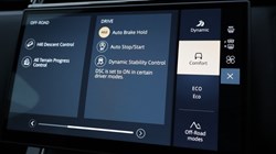 2025 (25) LAND ROVER RANGE ROVER VELAR 2.0 D200 MHEV Dynamic SE 5dr Auto 5830645