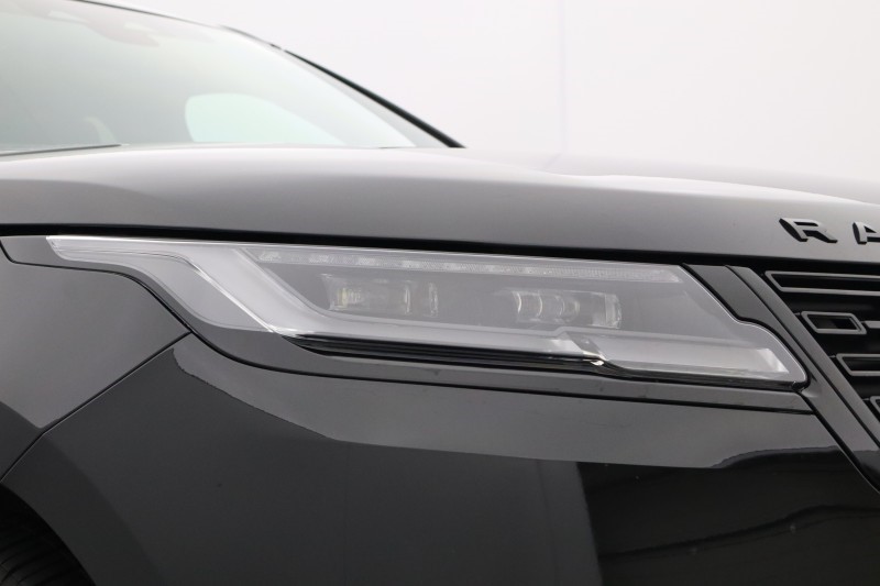 2025 (25) LAND ROVER RANGE ROVER VELAR 2.0 D200 MHEV Dynamic SE 5dr Auto 5830601